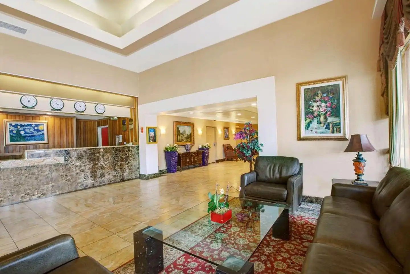 Ramada by Wyndham Hawthorne/LAX Lobby