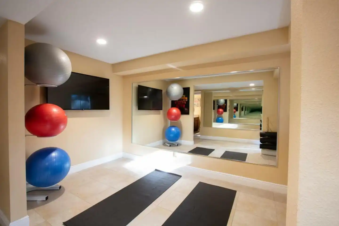 Westgate Leisure Resort Lobby