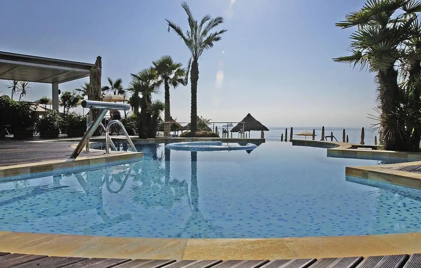Mare Hotel Pool
