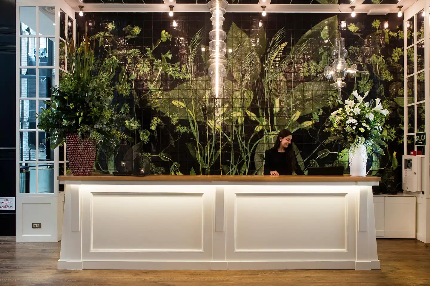 Ofelias Hotel Lobby