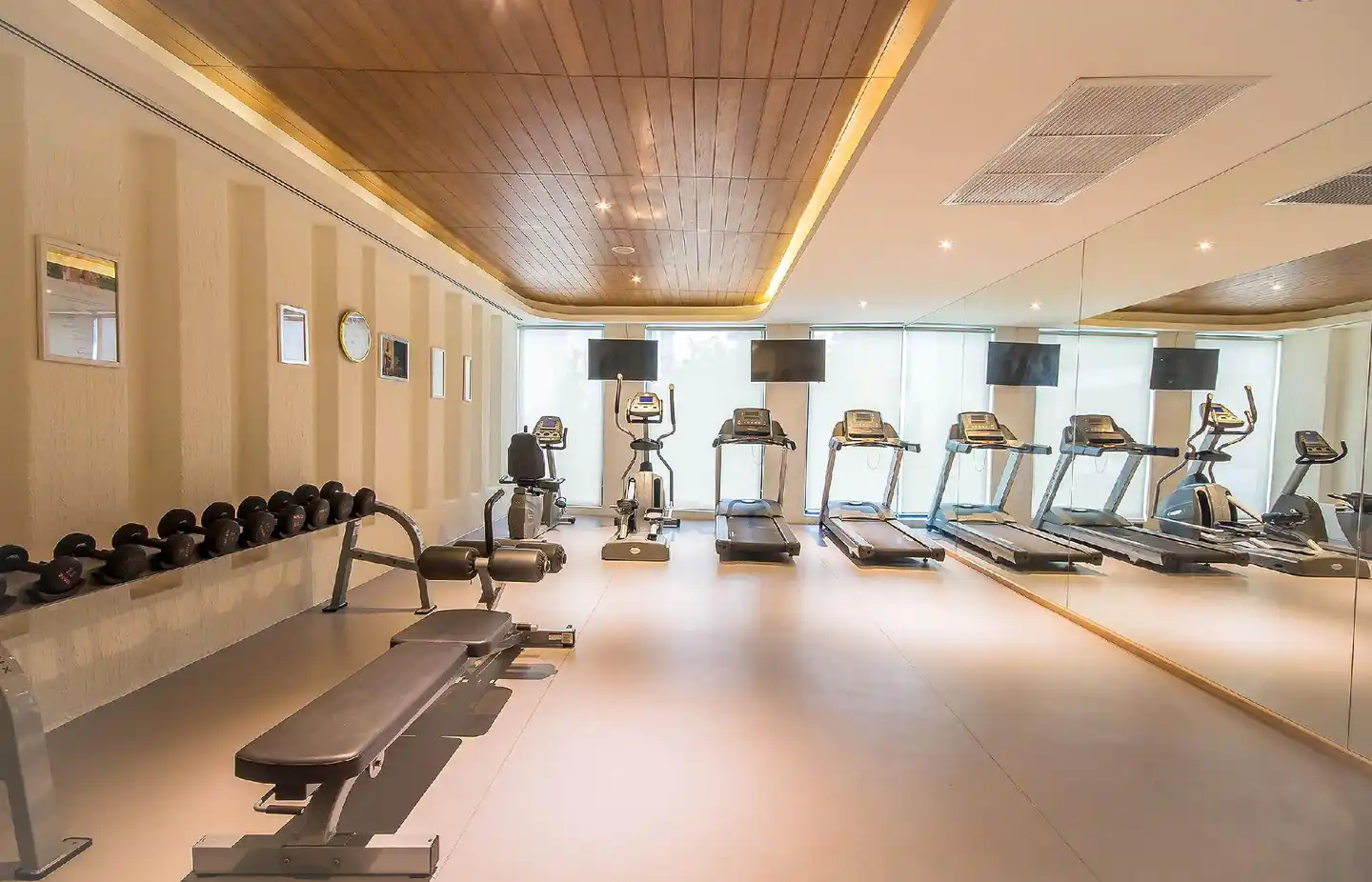 Centra by Centara Maris Resort Jomtien Sport und Entertainment
