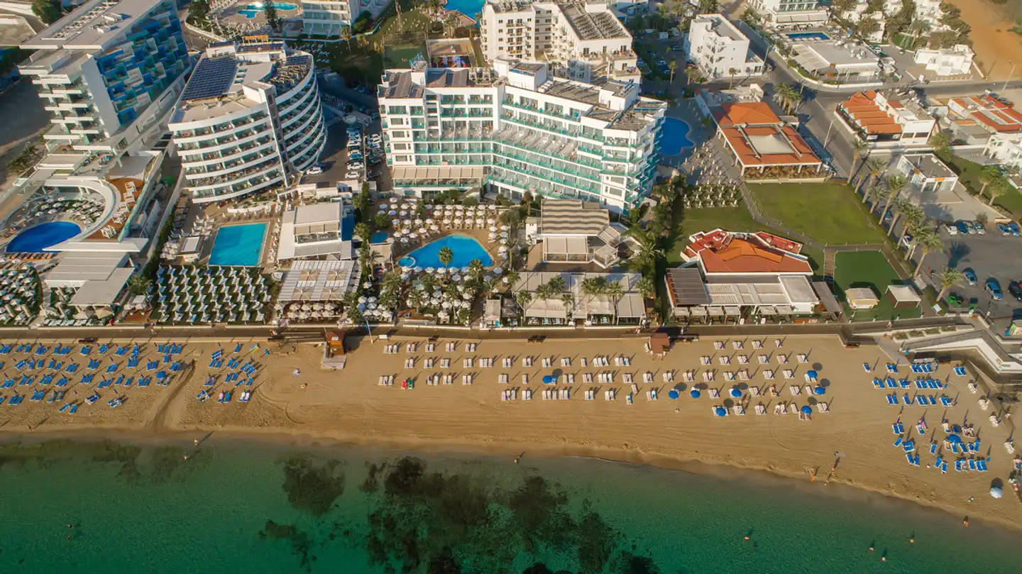 Vrissaki Beach Hotel Aussenansicht