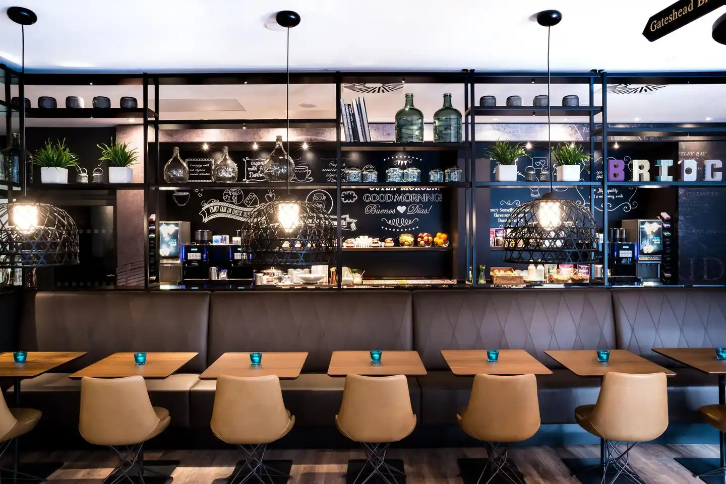 Motel One Bar