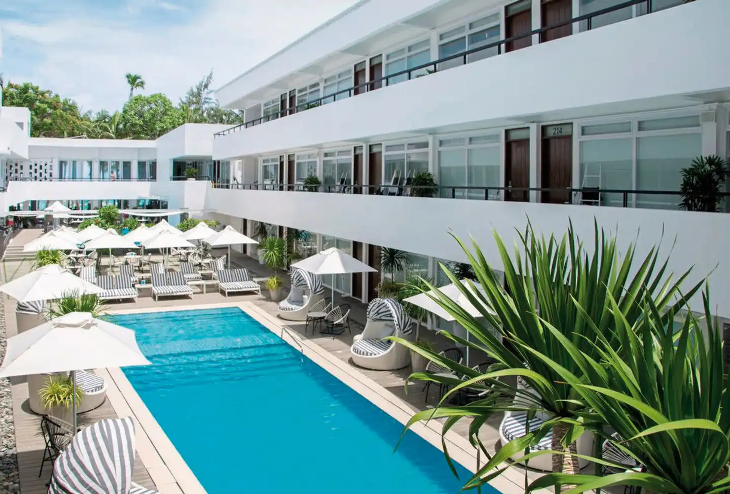 Coast Pool