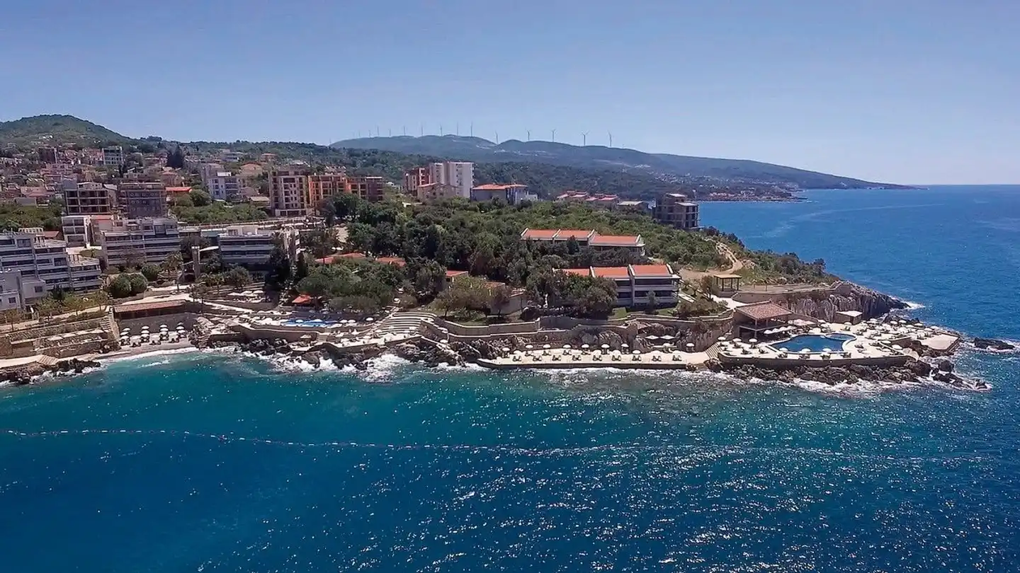 Radisson Wind Rose Resort Montenegro Aussenansicht