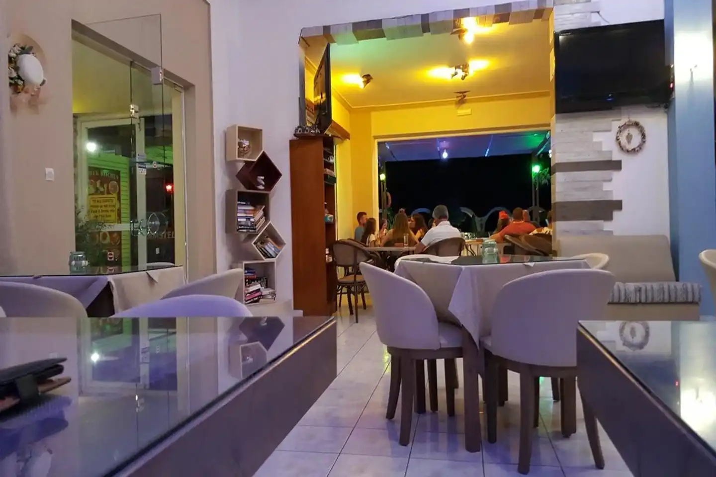 Fili Hotel Apartments Lobby