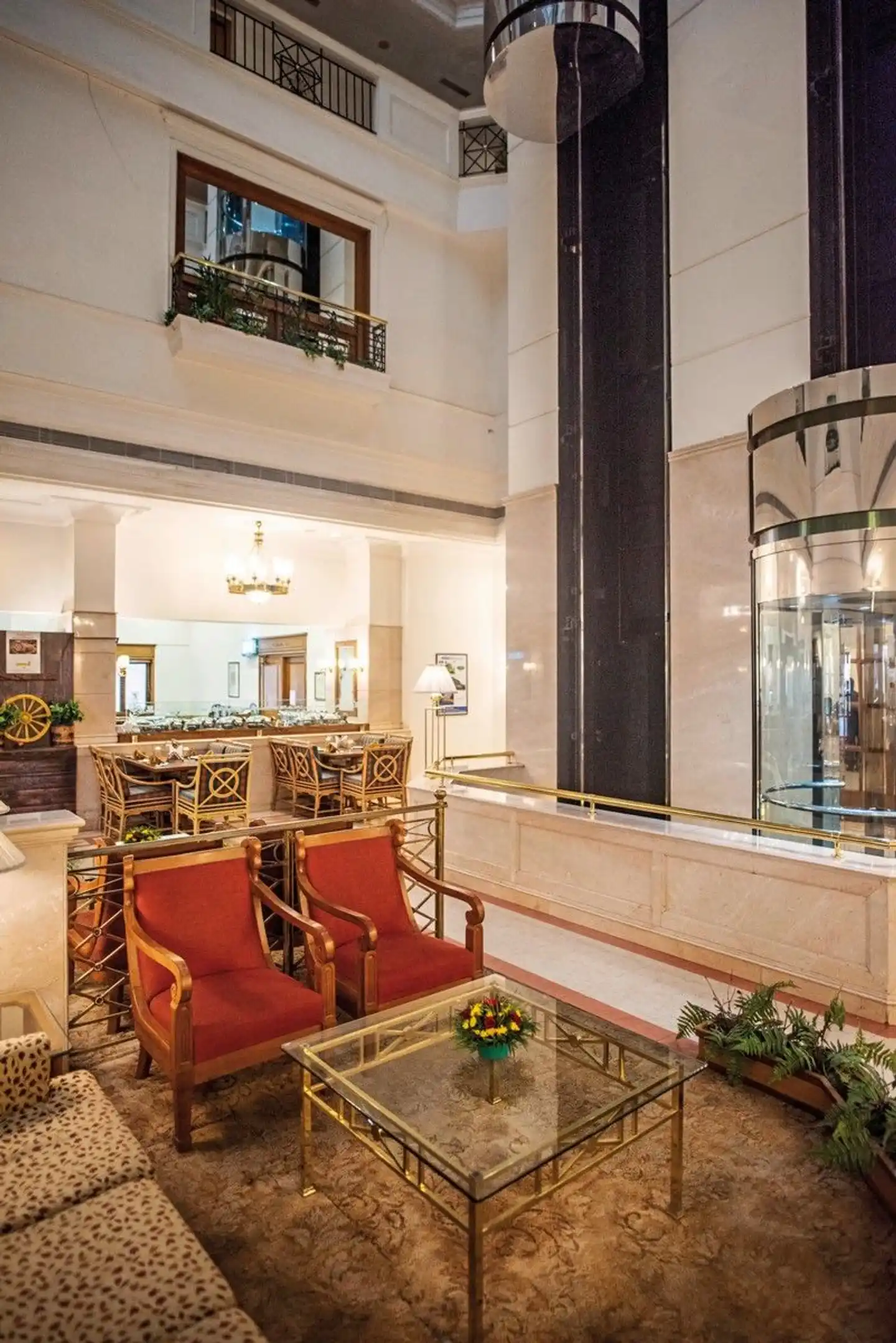 Abad Atrium Lobby