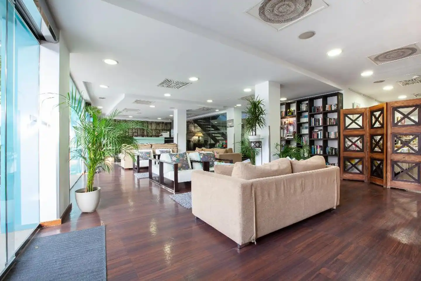 Portofino Lobby