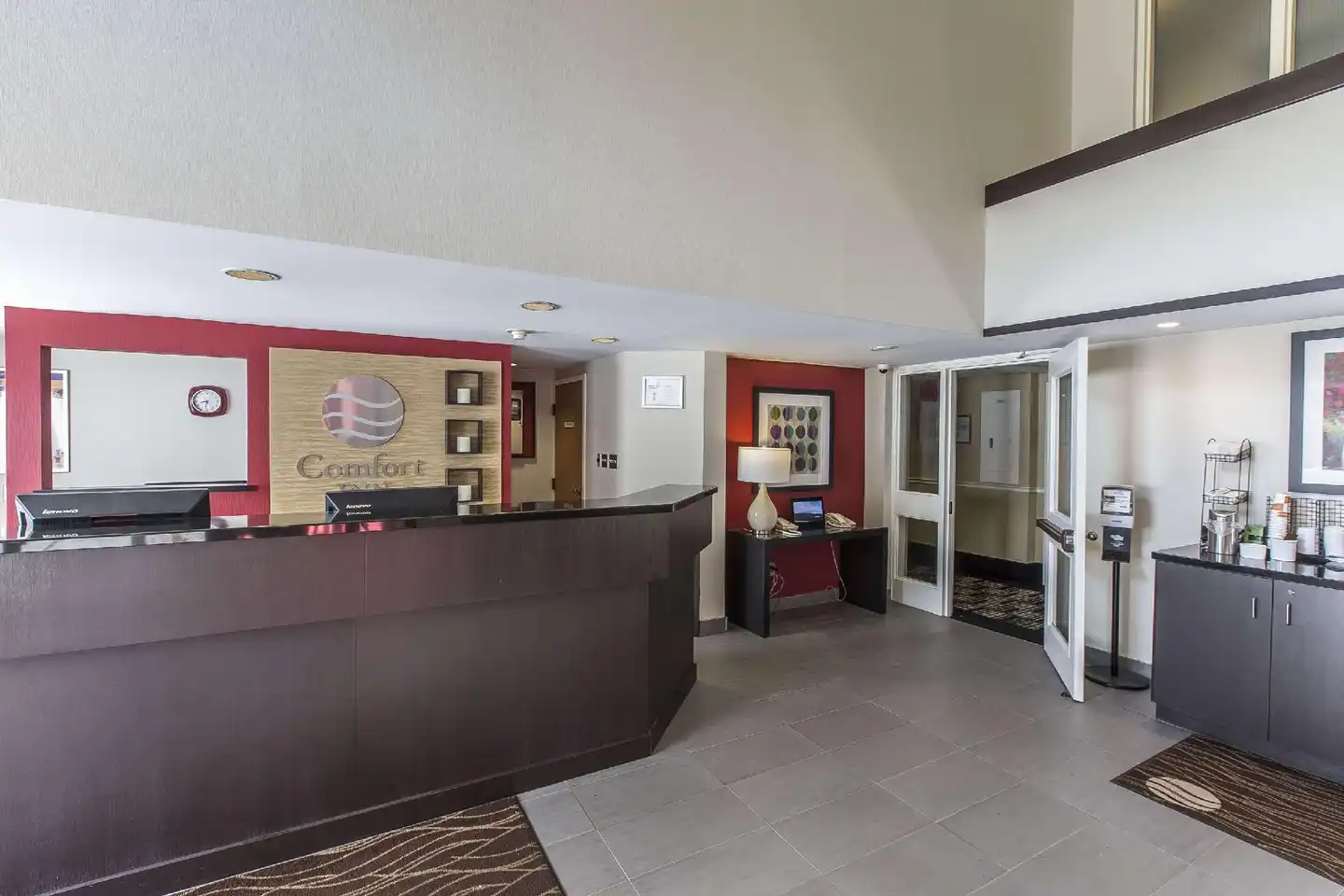 Comfort Inn Lobby