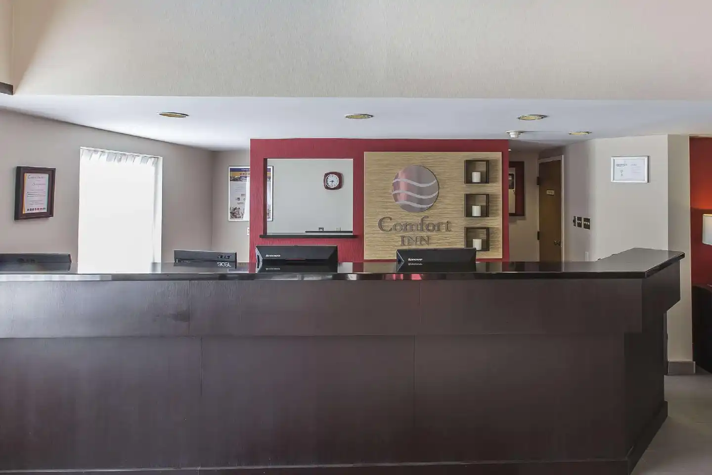 Comfort Inn Lobby