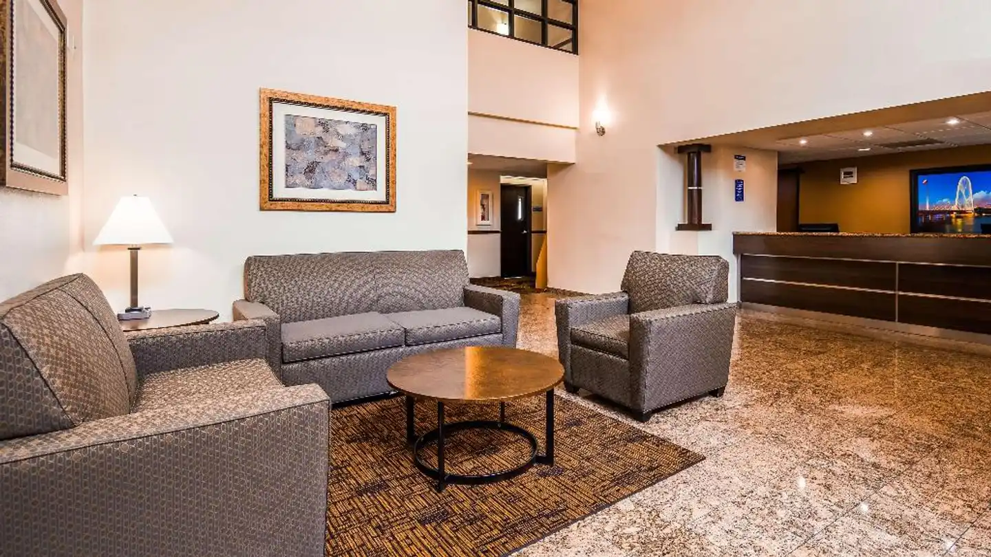 Best Western Northwest Inn Lobby