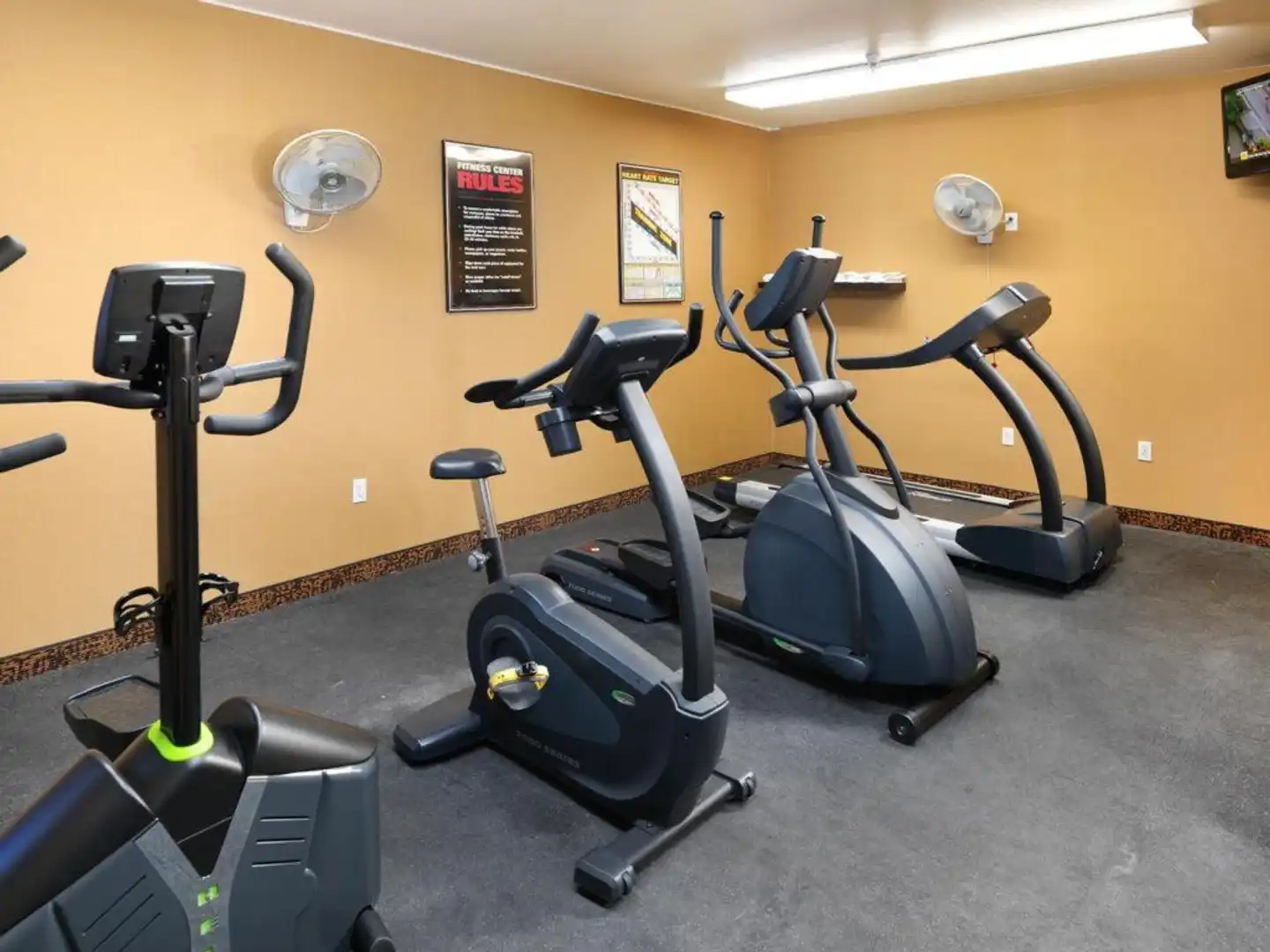Crystal Inn Hotel & Suites - West Valley City Sport und Entertainment