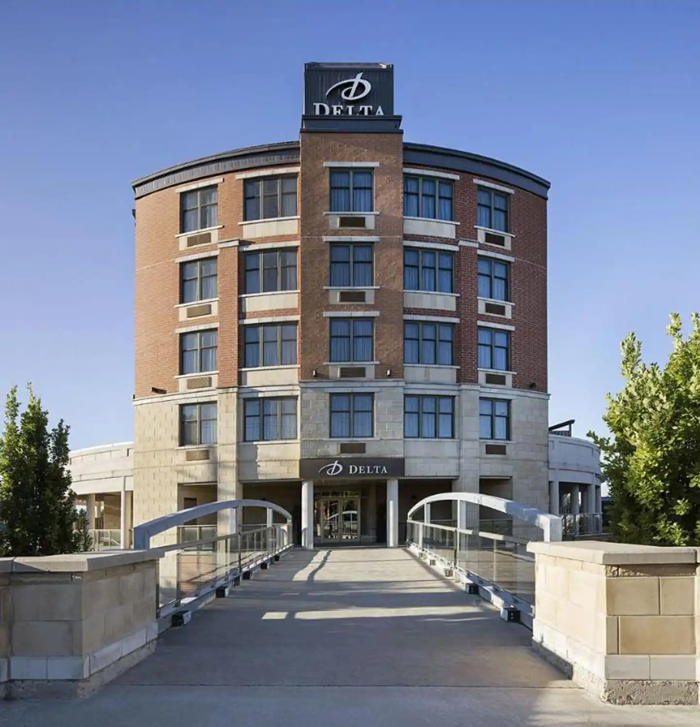 Delta Hotels by Marriott Guelph Conference Centre Aussenansicht