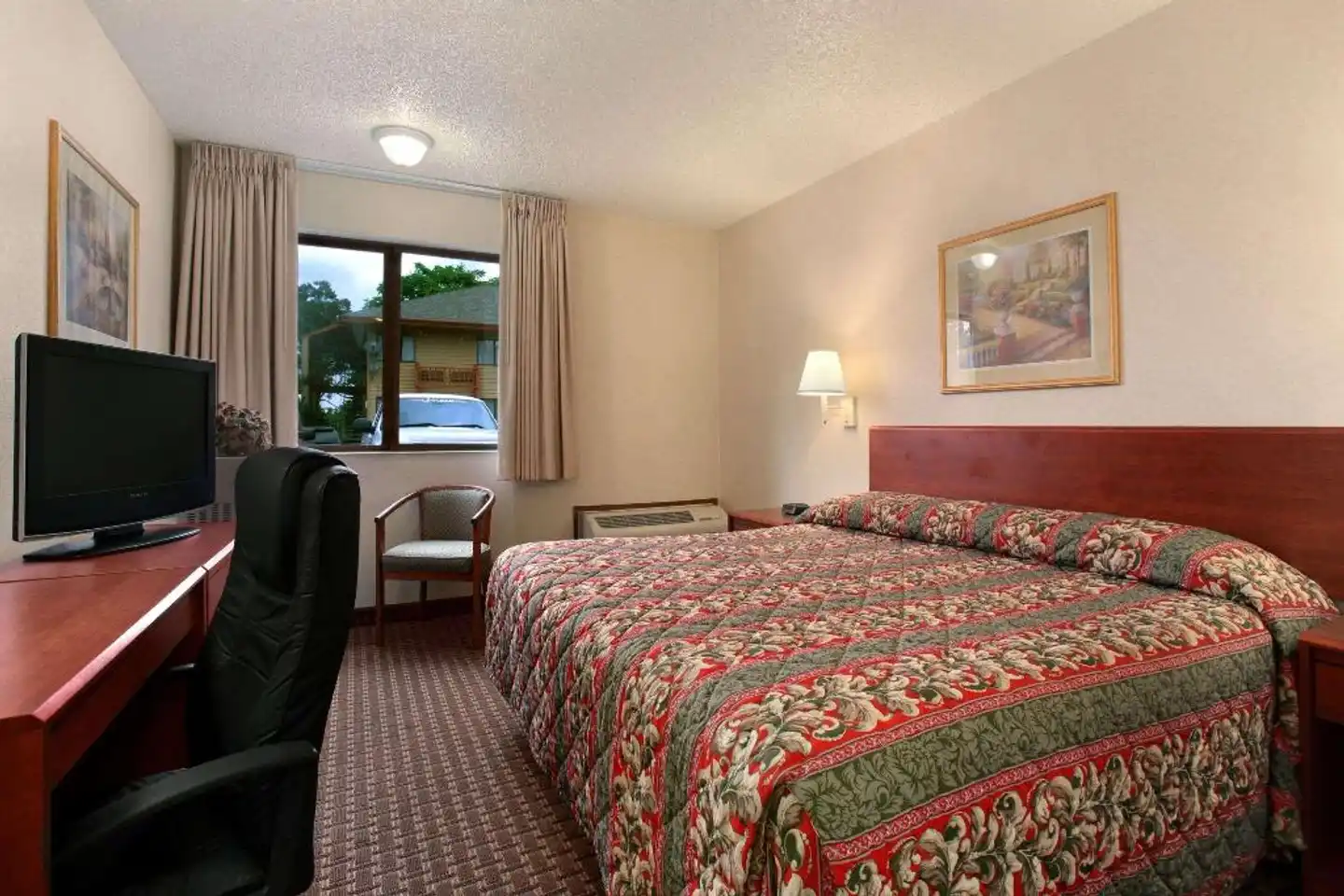 Howard Johnson by Wyndham Portland Airport Wohnbeispiel