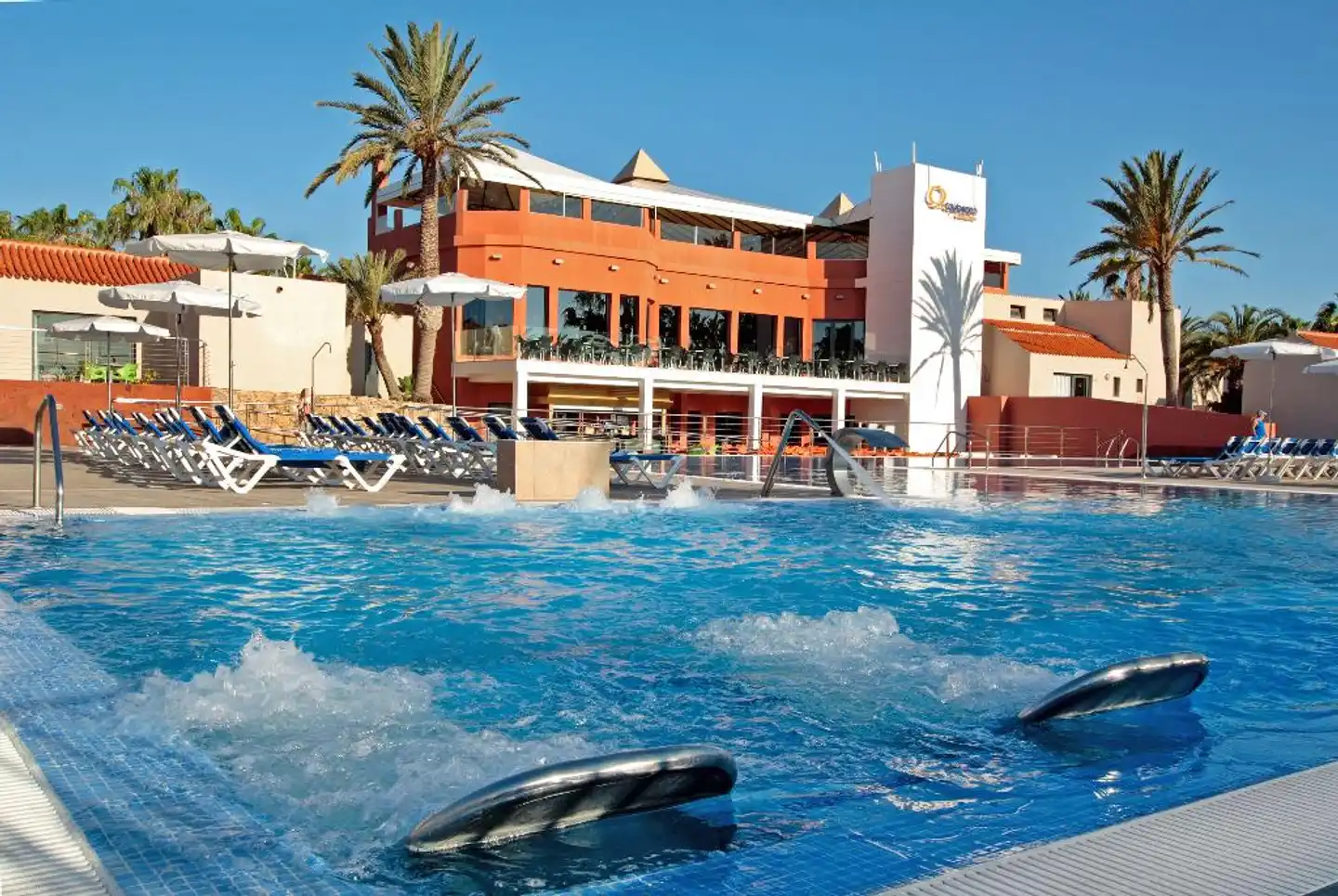Caybeach Caleta Pool