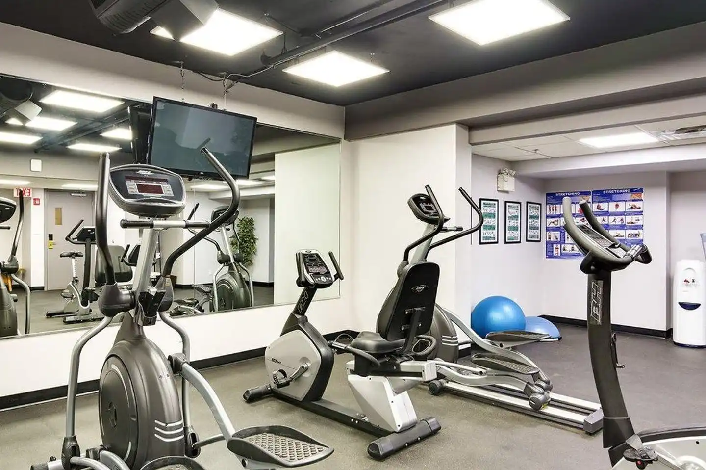 Sawridge Inn and Conference Centre Edmonton South Sport und Entertainment