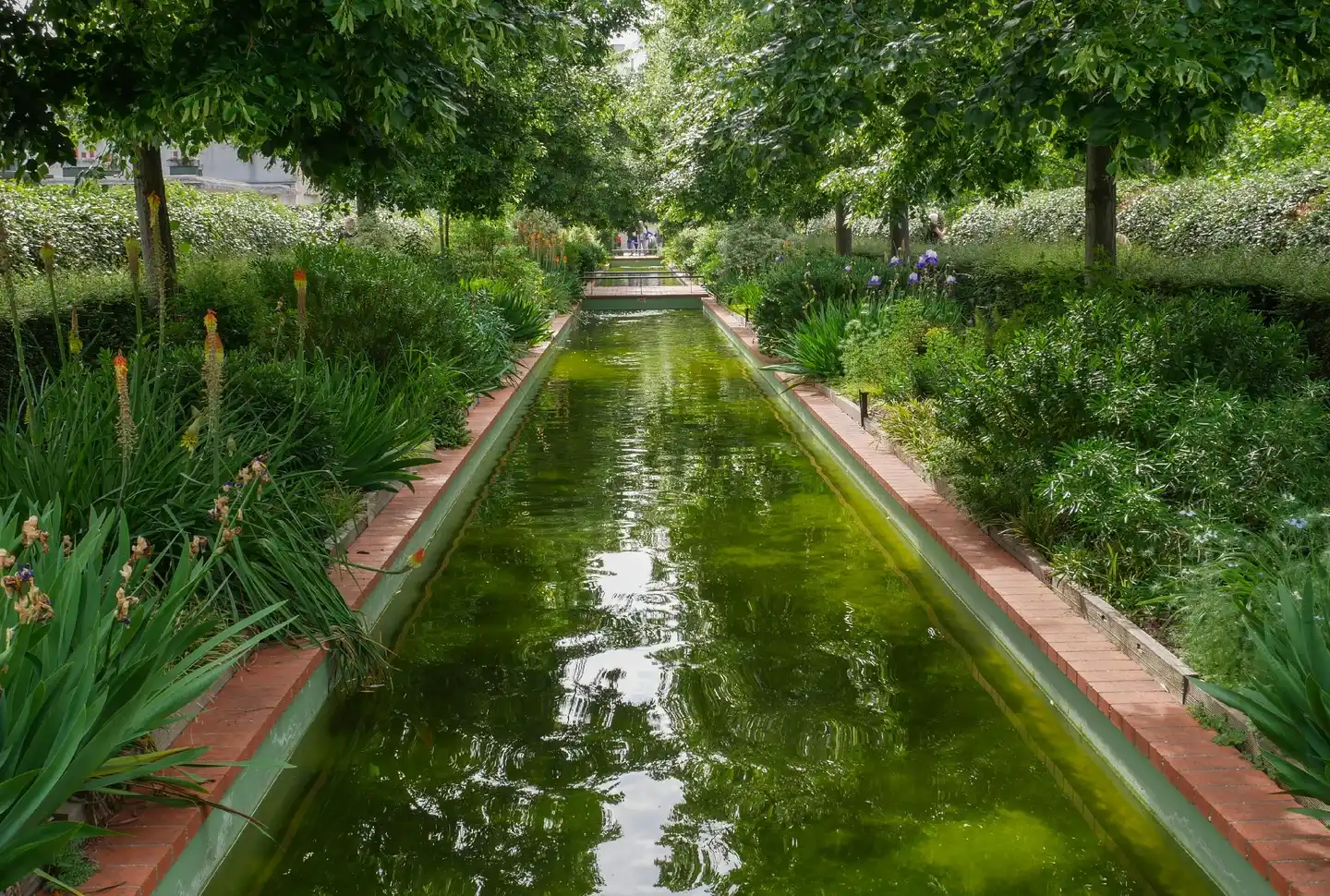 Hotel Parisiana Garten
