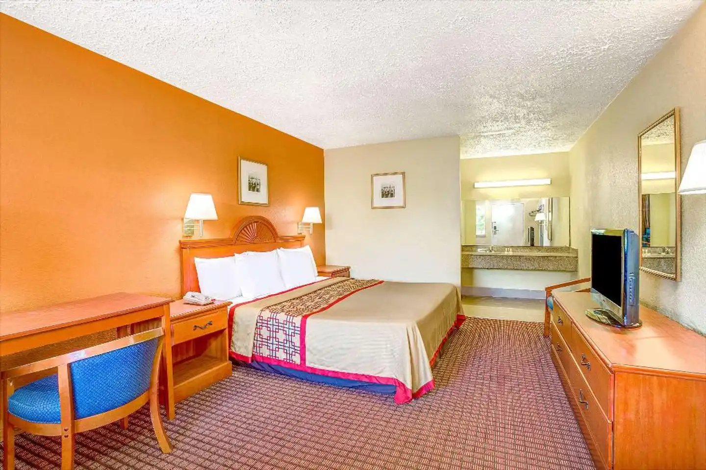 Days Inn by Wyndham Chesapeake Wohnbeispiel