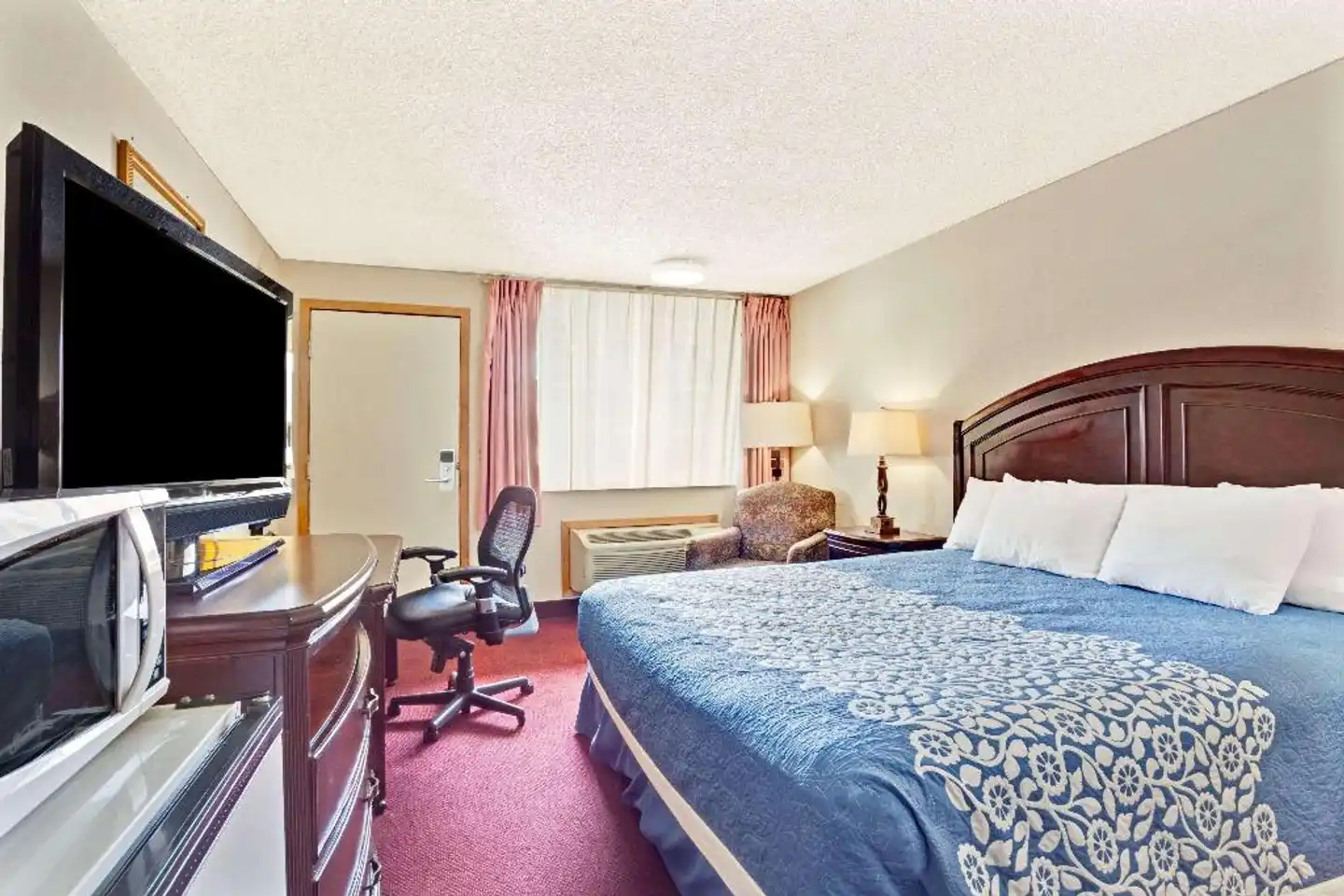 Days Inn by Wyndham Seattle South Tukwila Wohnbeispiel
