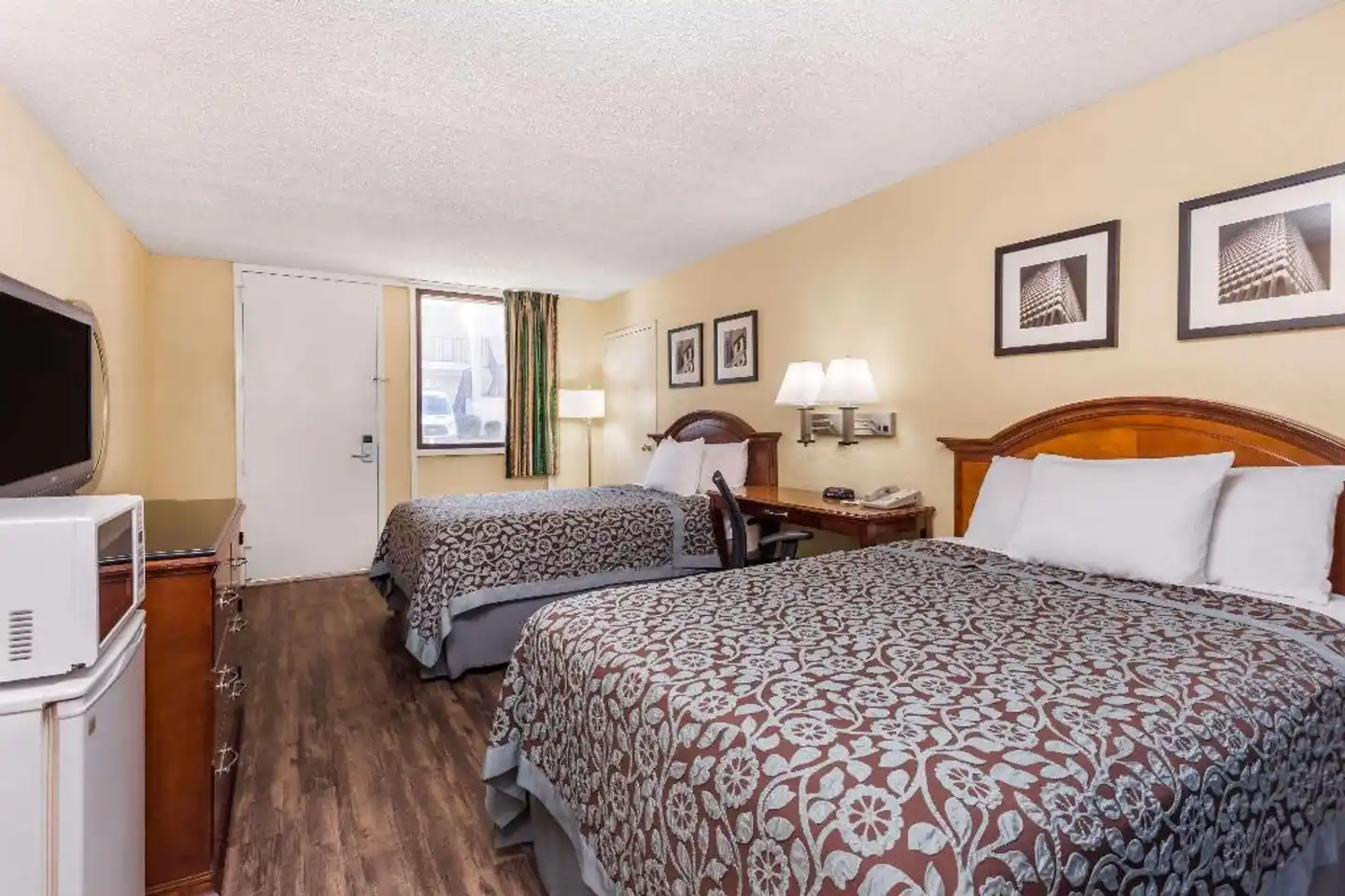 Days Inn by Wyndham College Park Airport Best Road Wohnbeispiel