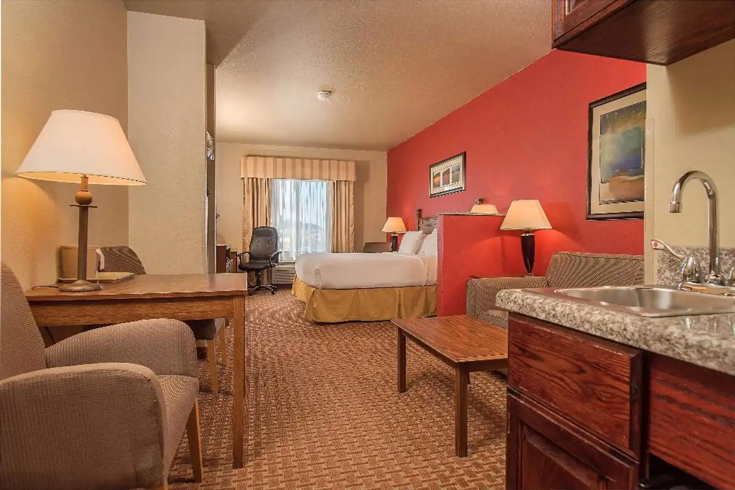 Baymont Inn & Suites by Wyndham Sturgis Wohnbeispiel