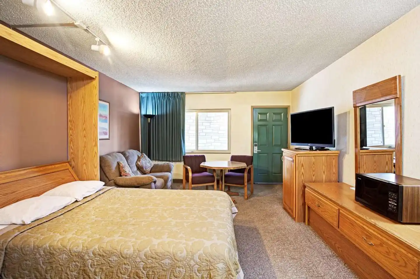Super 8 by Wyndham, Long Beach Wohnbeispiel
