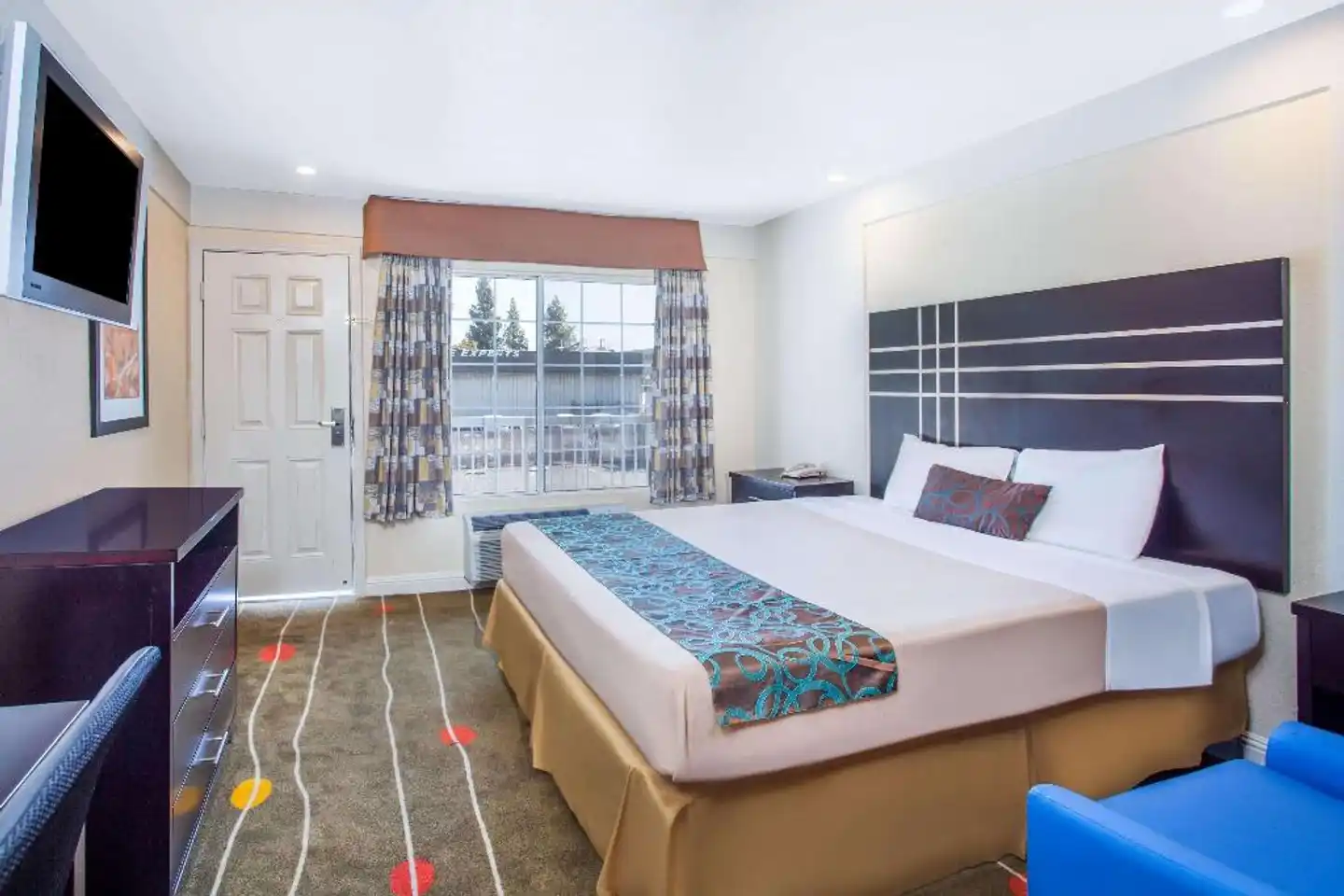 Travelodge by Wyndham Fresno Yosemite Area Wohnbeispiel