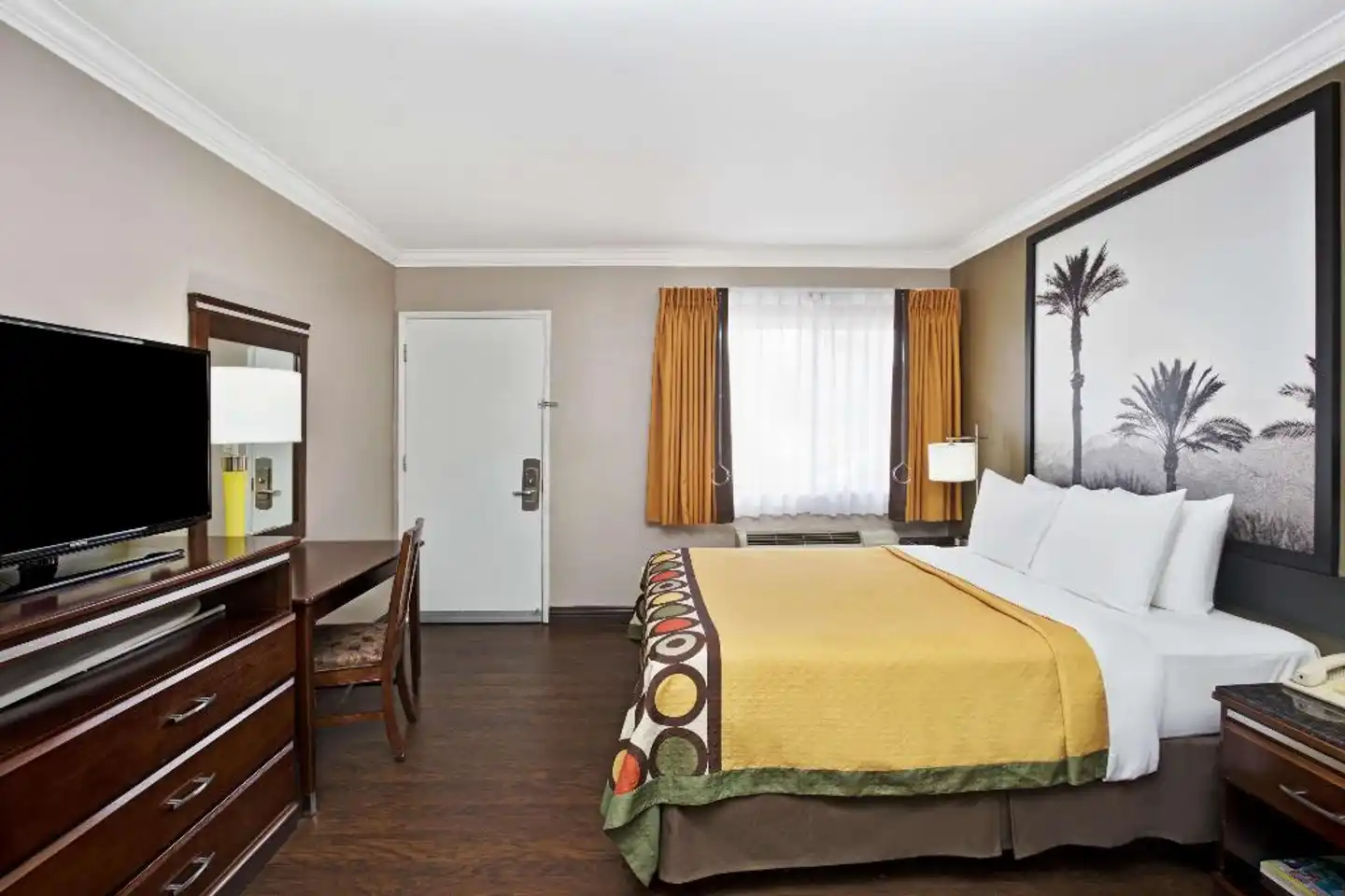 Super 8 by Wyndham Los Angeles-Culver City Area Wohnbeispiel