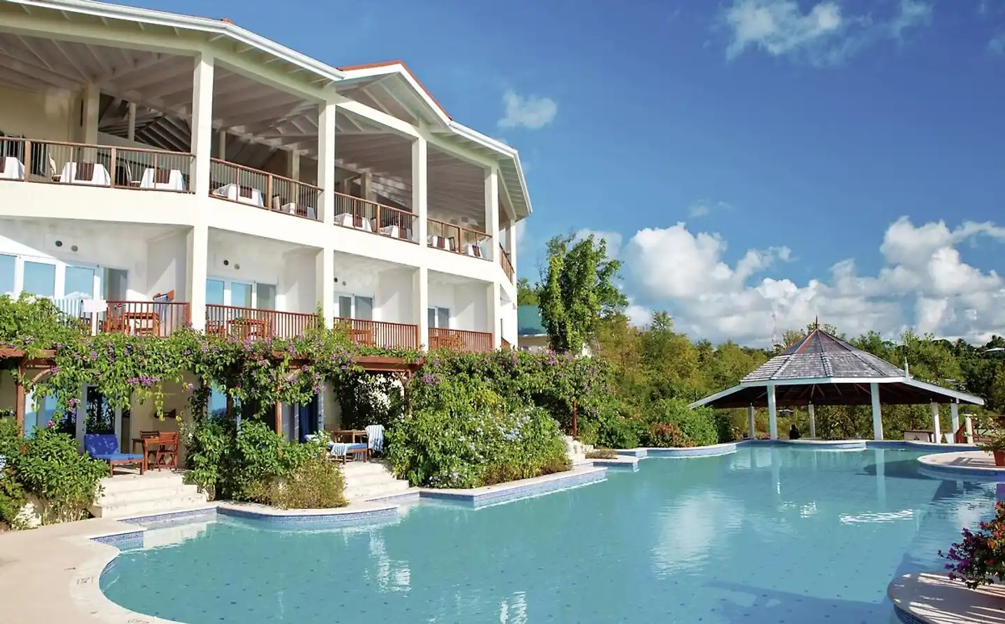 Calabash Cove Aussenansicht