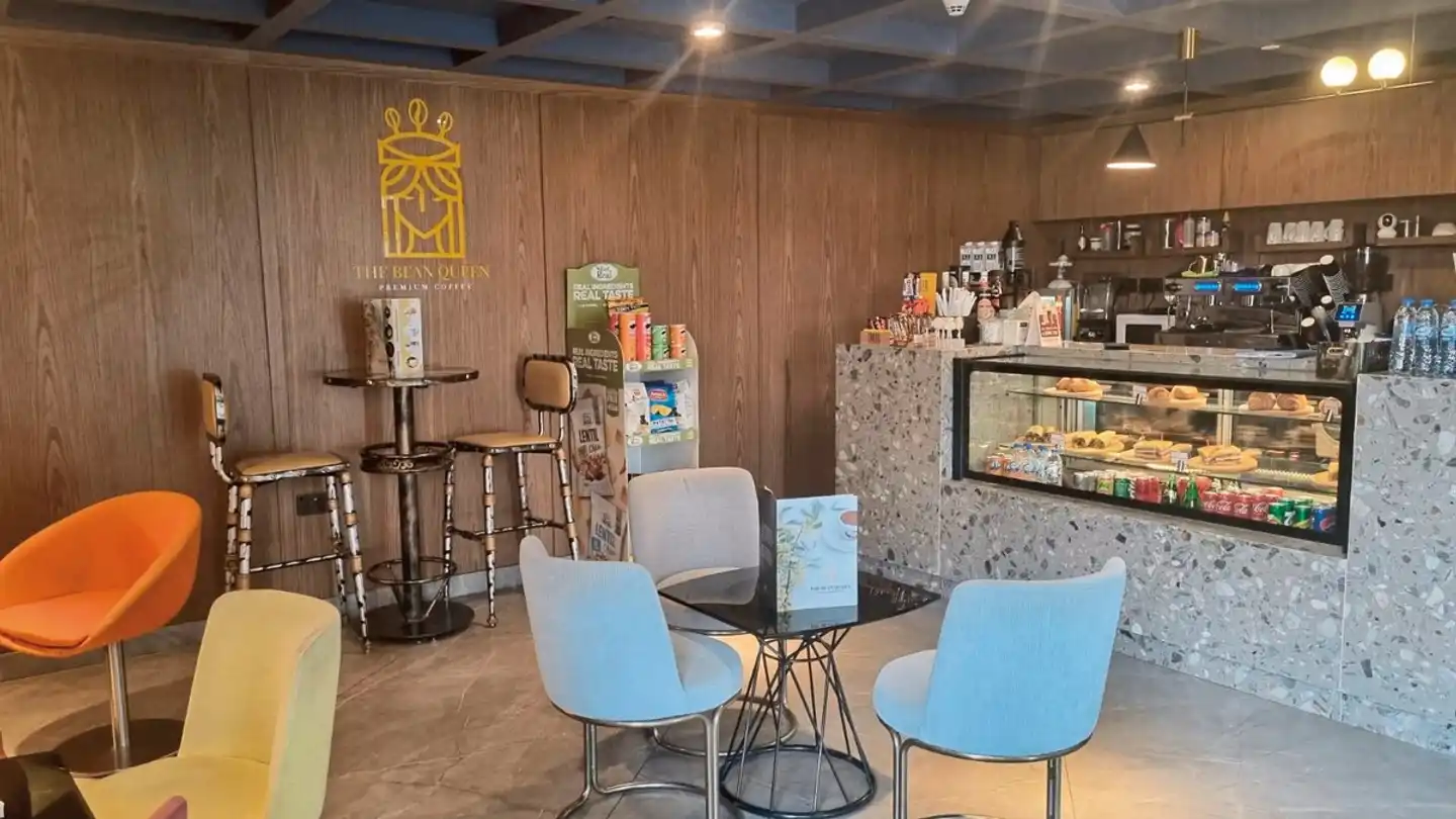 Millennium Central Downtown Bar