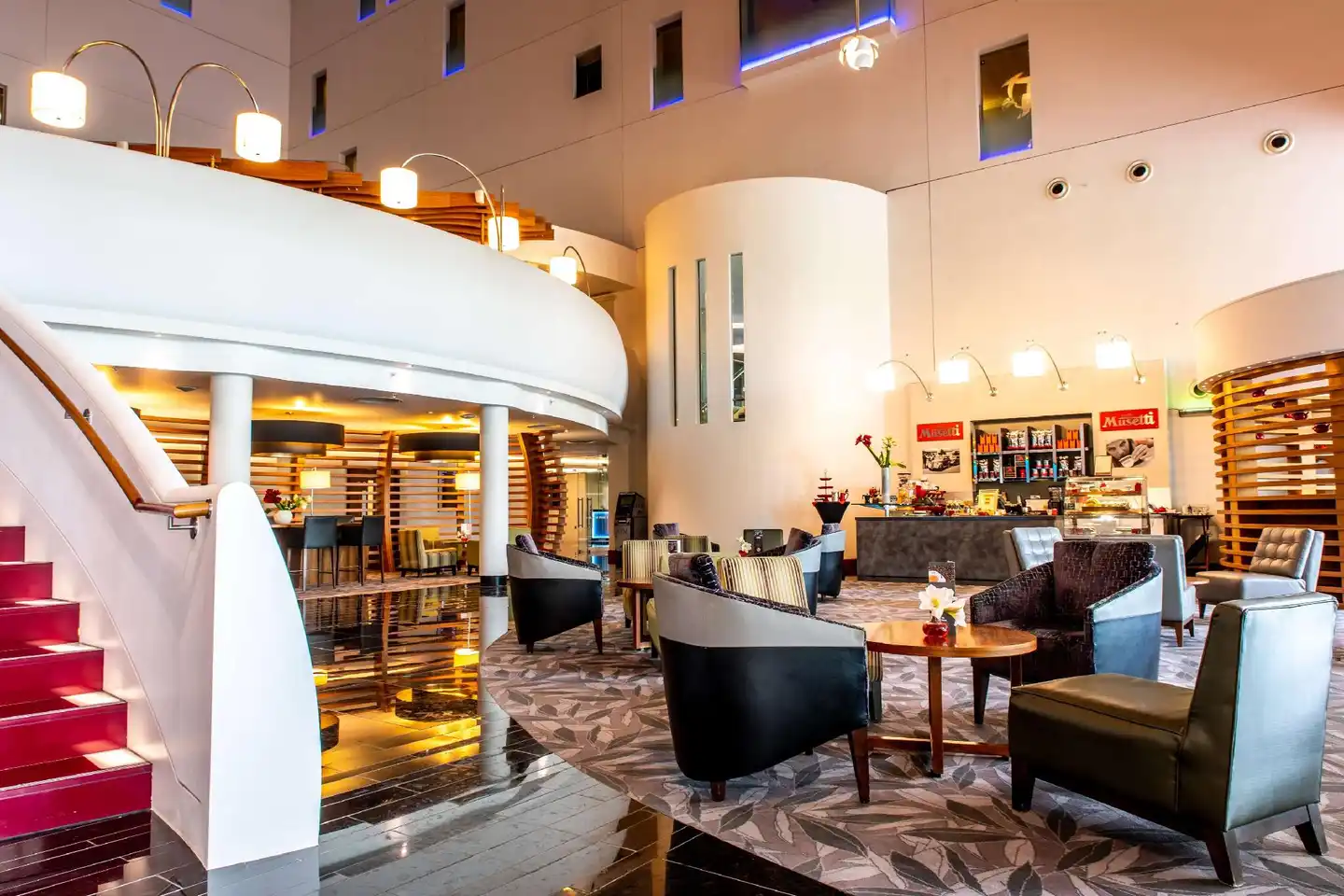 Hilton London Heathrow Airport Terminal 5 Lobby