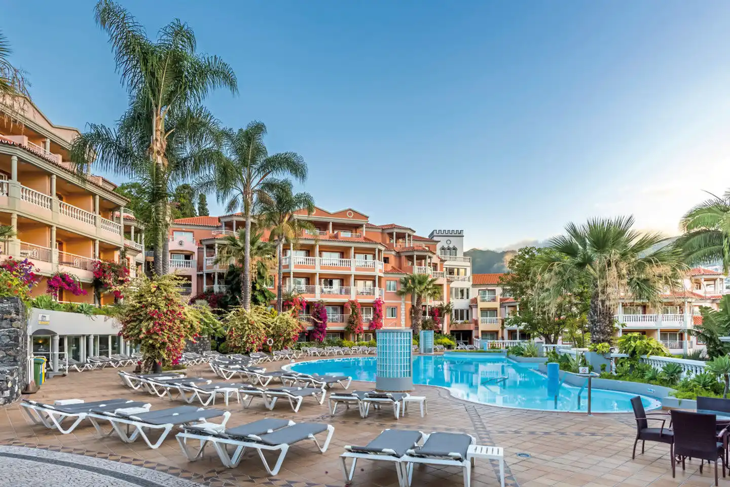 Pestana Miramar Garden & Ocean Hotel Aussenansicht
