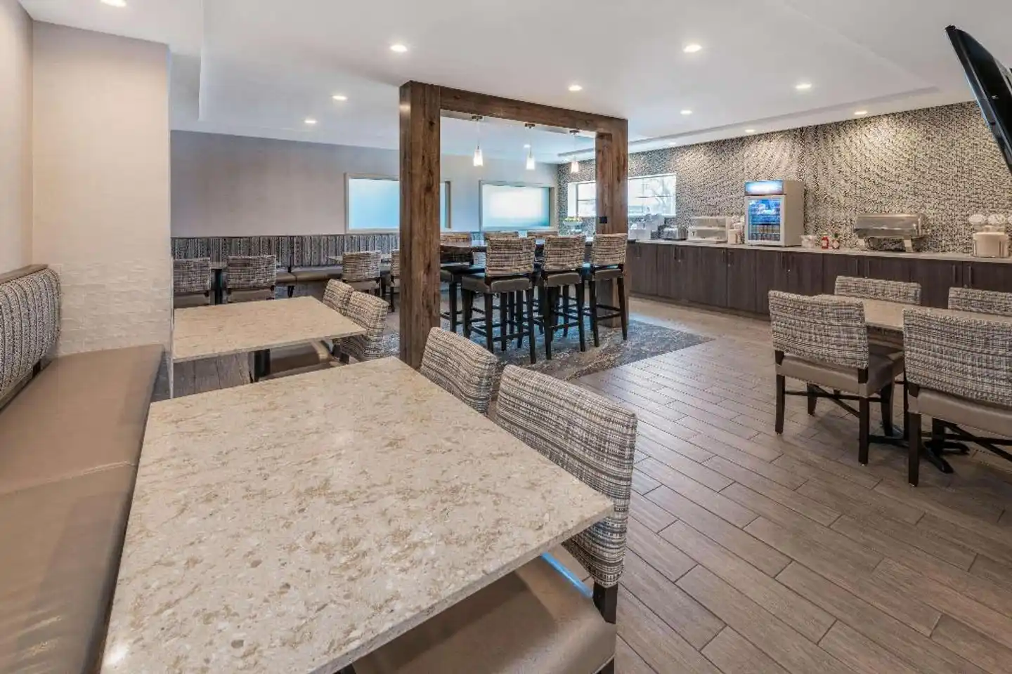 La Quinta Inn & Suites by Wyndham Bozeman Lobby