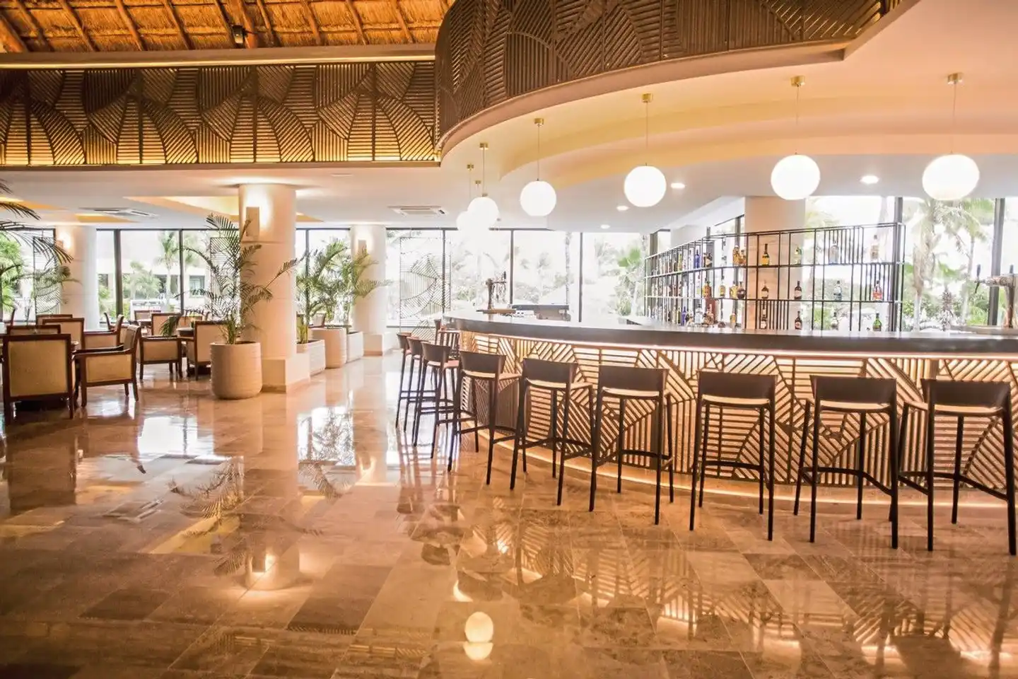 Bahia Principe Luxury Akumal Bar