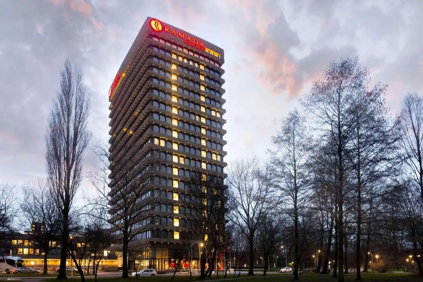 Leonardo Hotel Amsterdam Rembrandtpark Aussenansicht