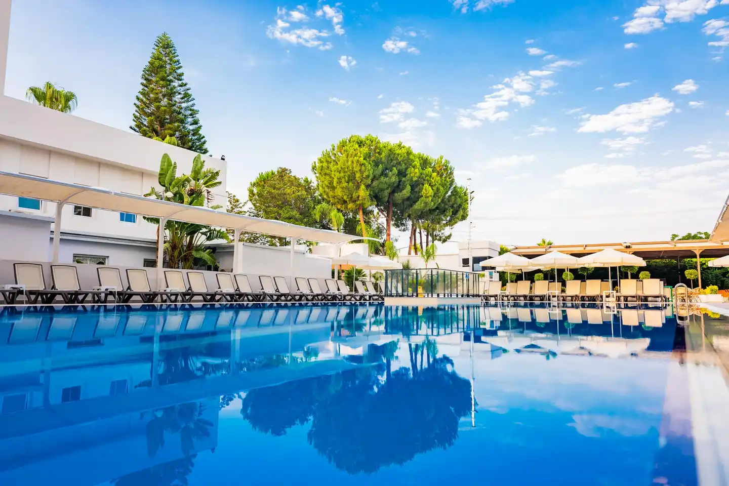 Calimera Side Resort POOL