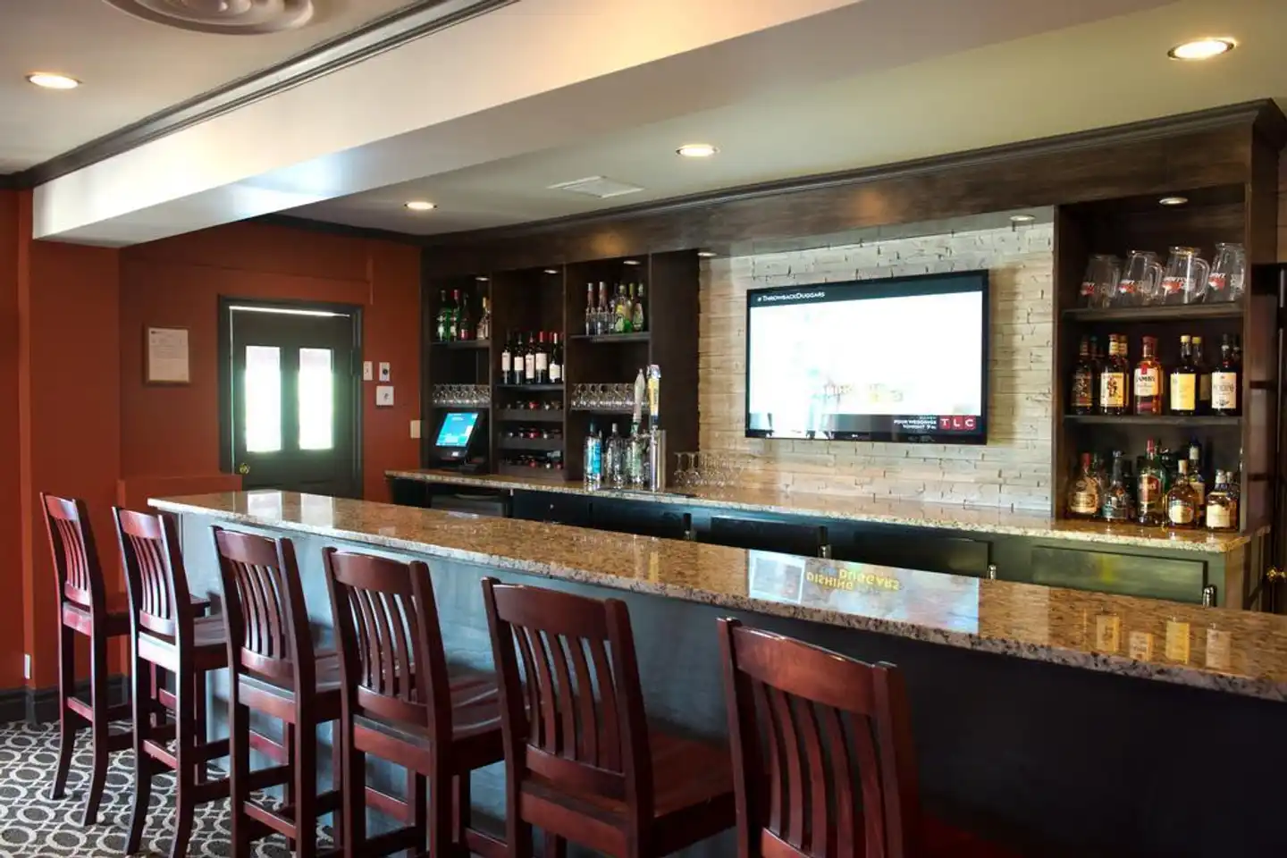 Clarenville Inn Bar