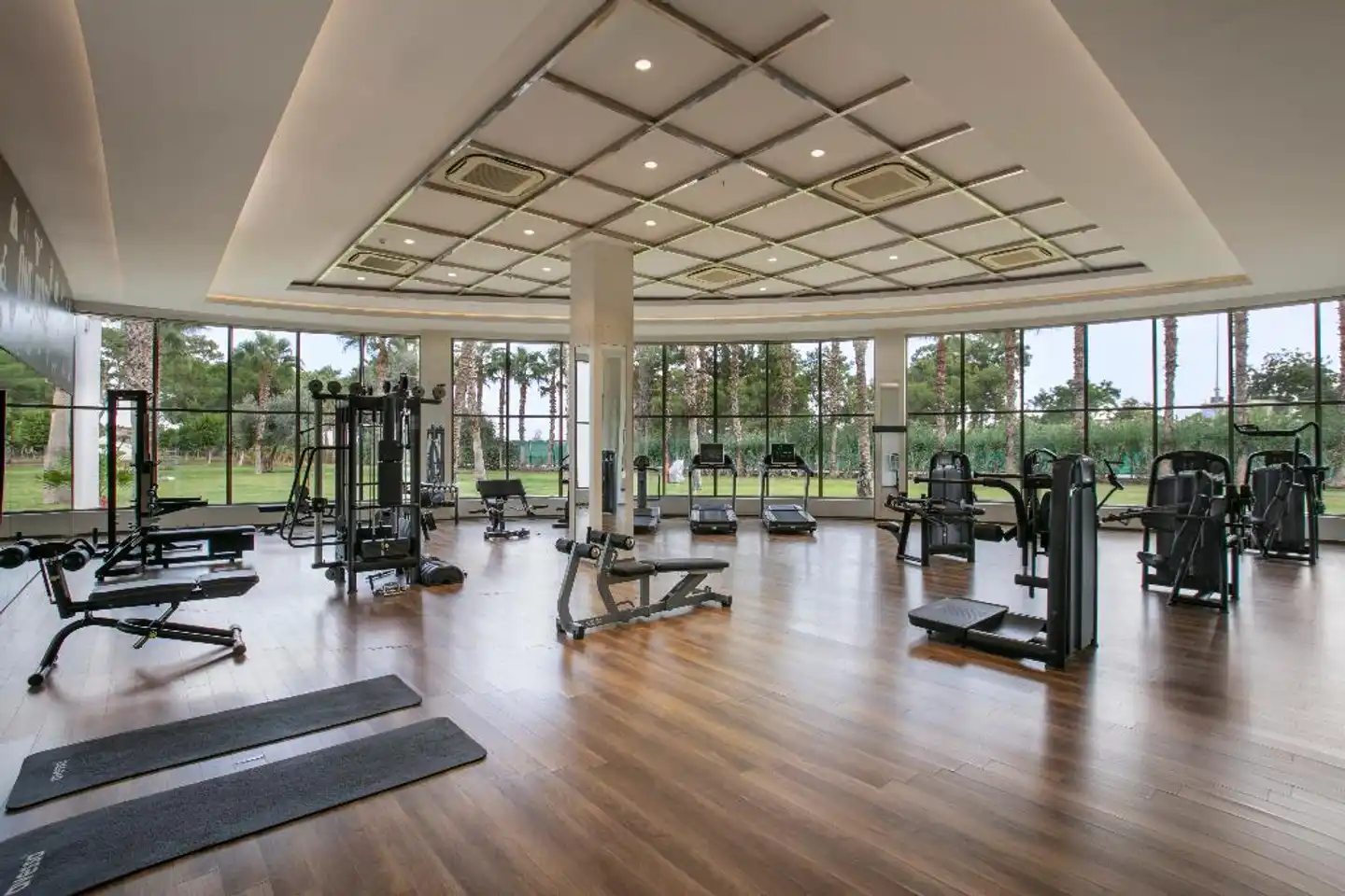 Juju Premier Palace Sport und Entertainment