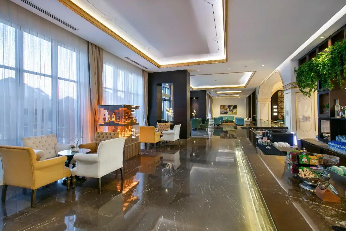Juju Premier Palace Lobby