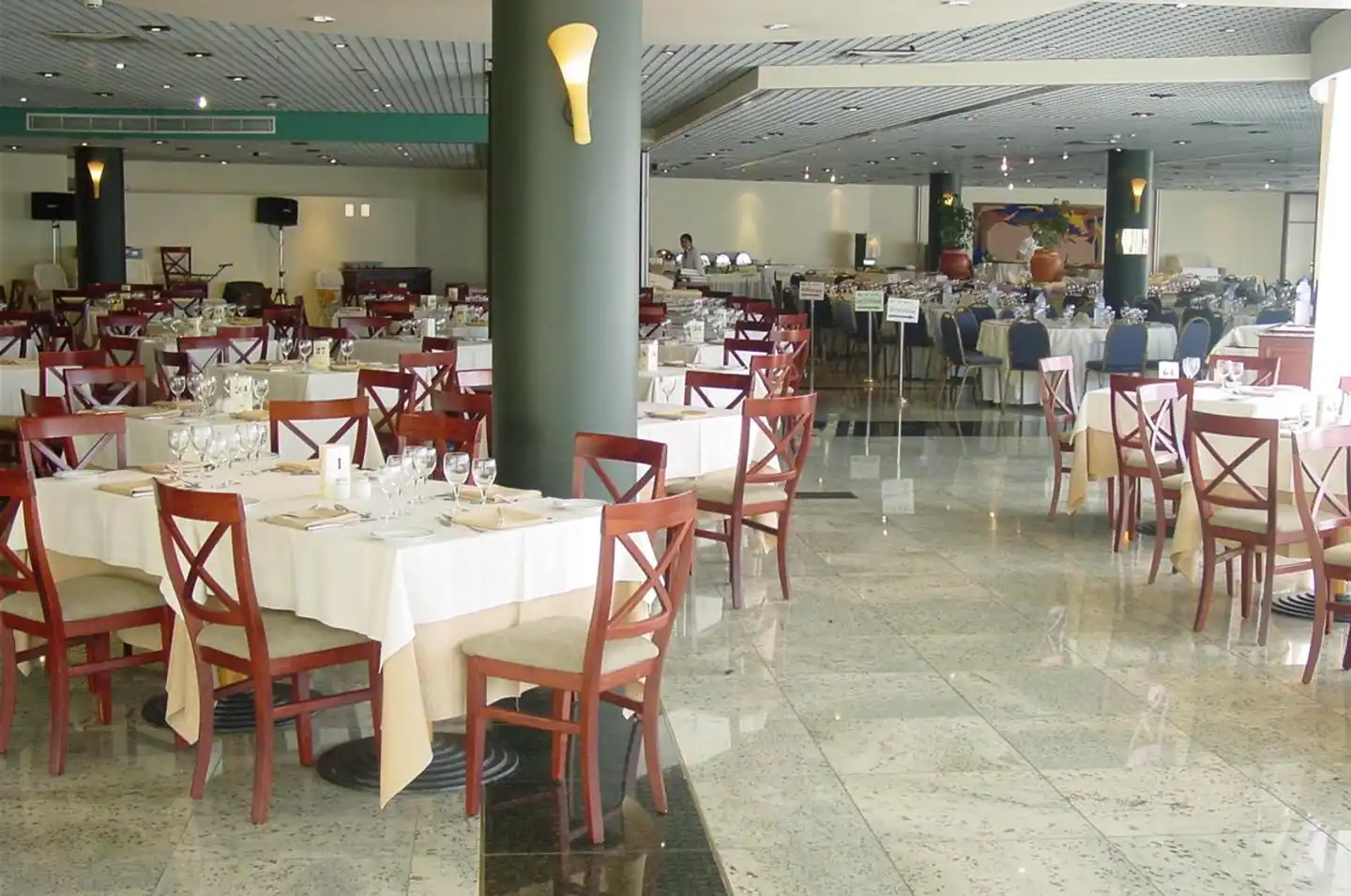 Suite Hotel Jardins Da Ajuda Restaurant
