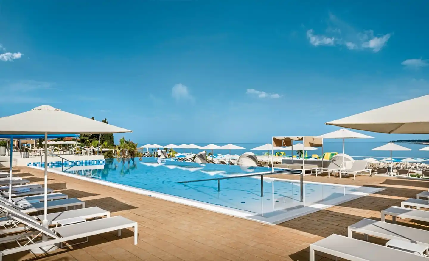 Marea Suites Valamar Collection Pool