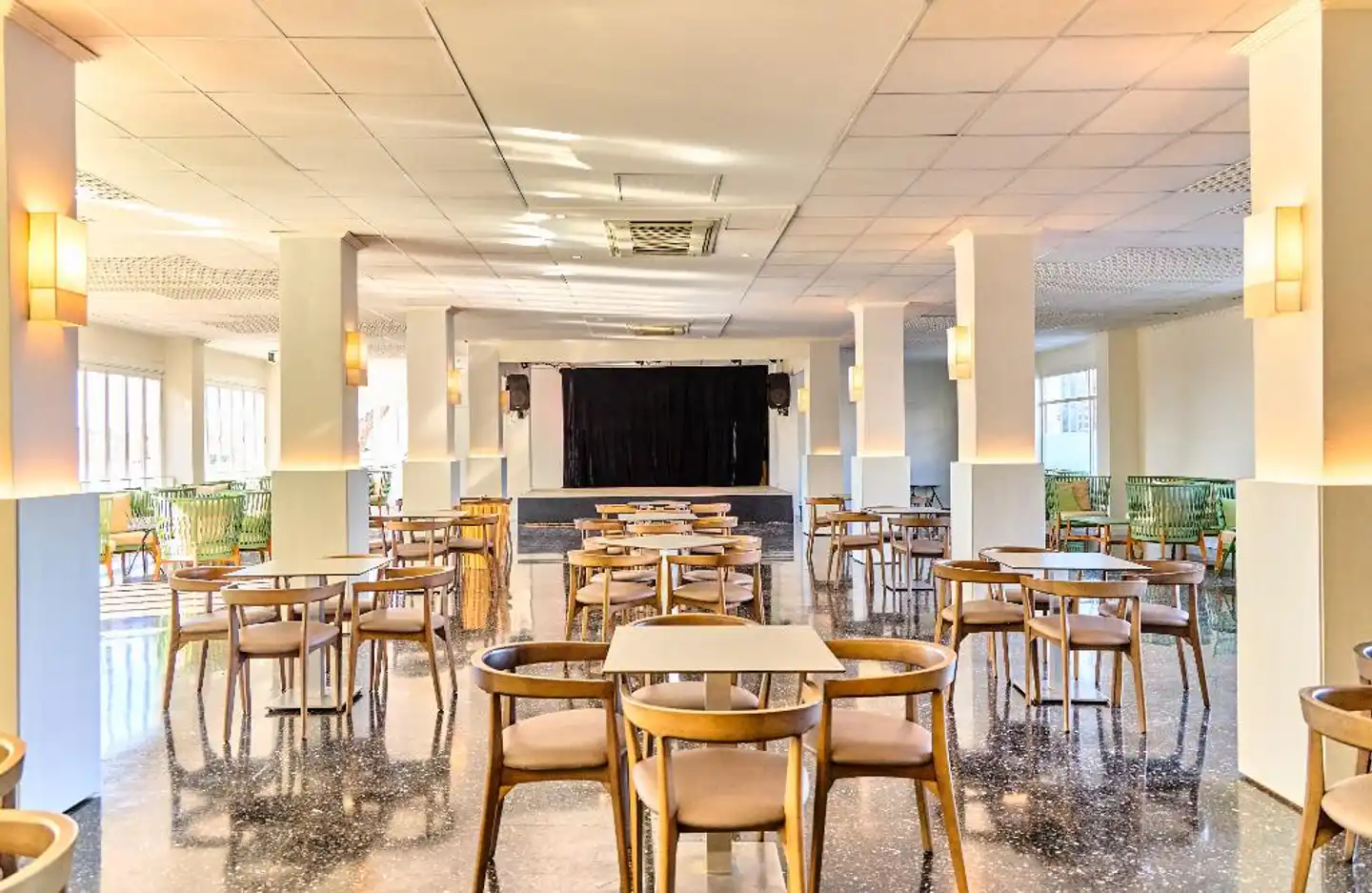 Leonardo Suites Ibiza Santa Eulalia & Leonardo Royal Ibiza Santa Eulalia Restaurant