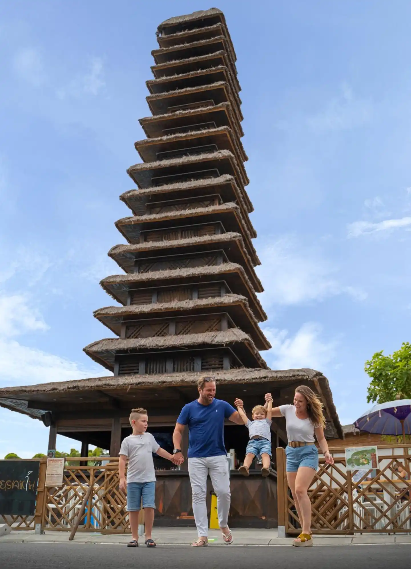 Magic Natura Animal, Waterpark Polynesian Lodge Resort Personen
