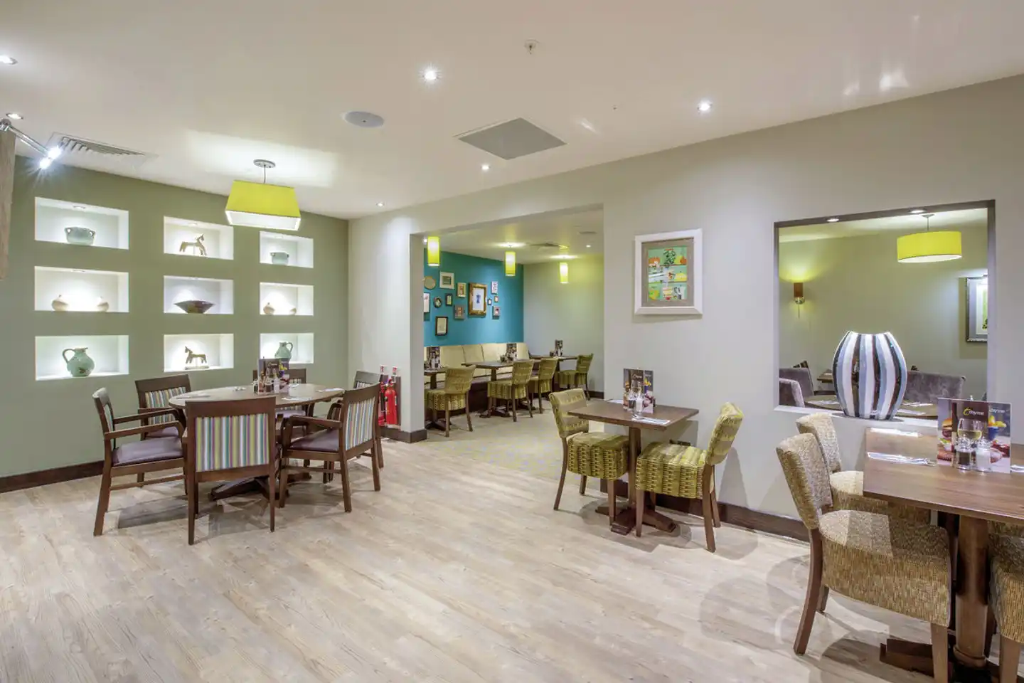 Premier Inn Aldgate Lobby