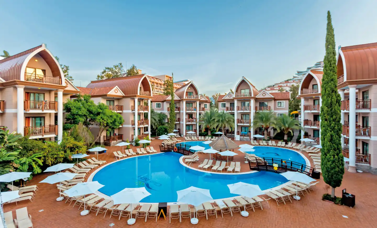 Quattro Family Club DEM Hotel Pool