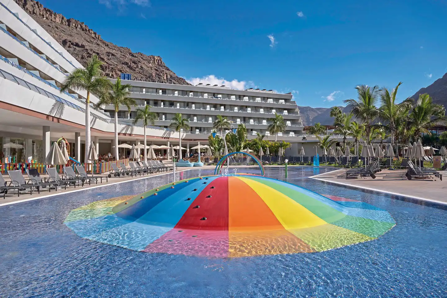 Radisson Blu Resort & Spa Gran Canaria Mogán Pool