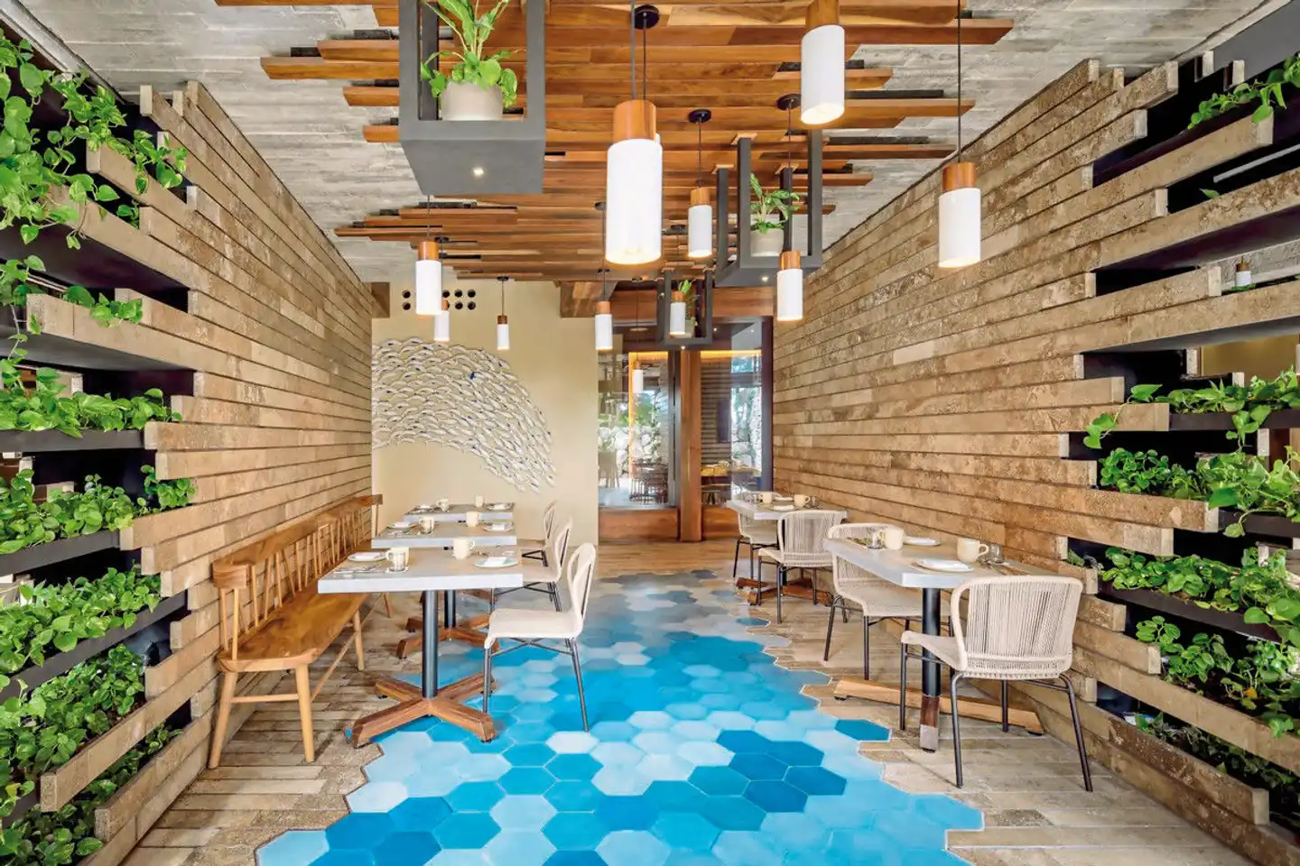 La Casa de la Playa Restaurant