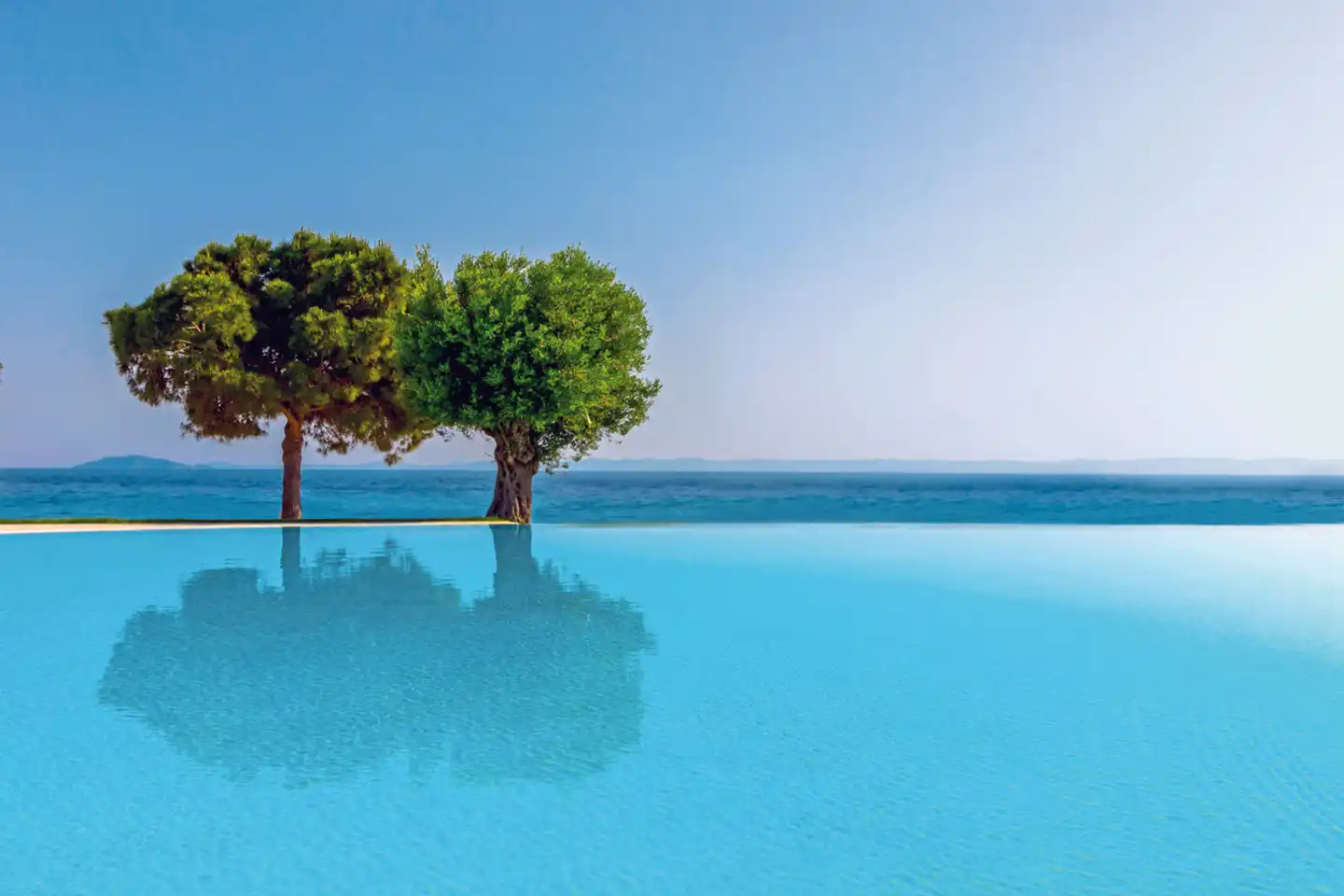 Ammoa Luxury Hotel & Spa Resort Pool