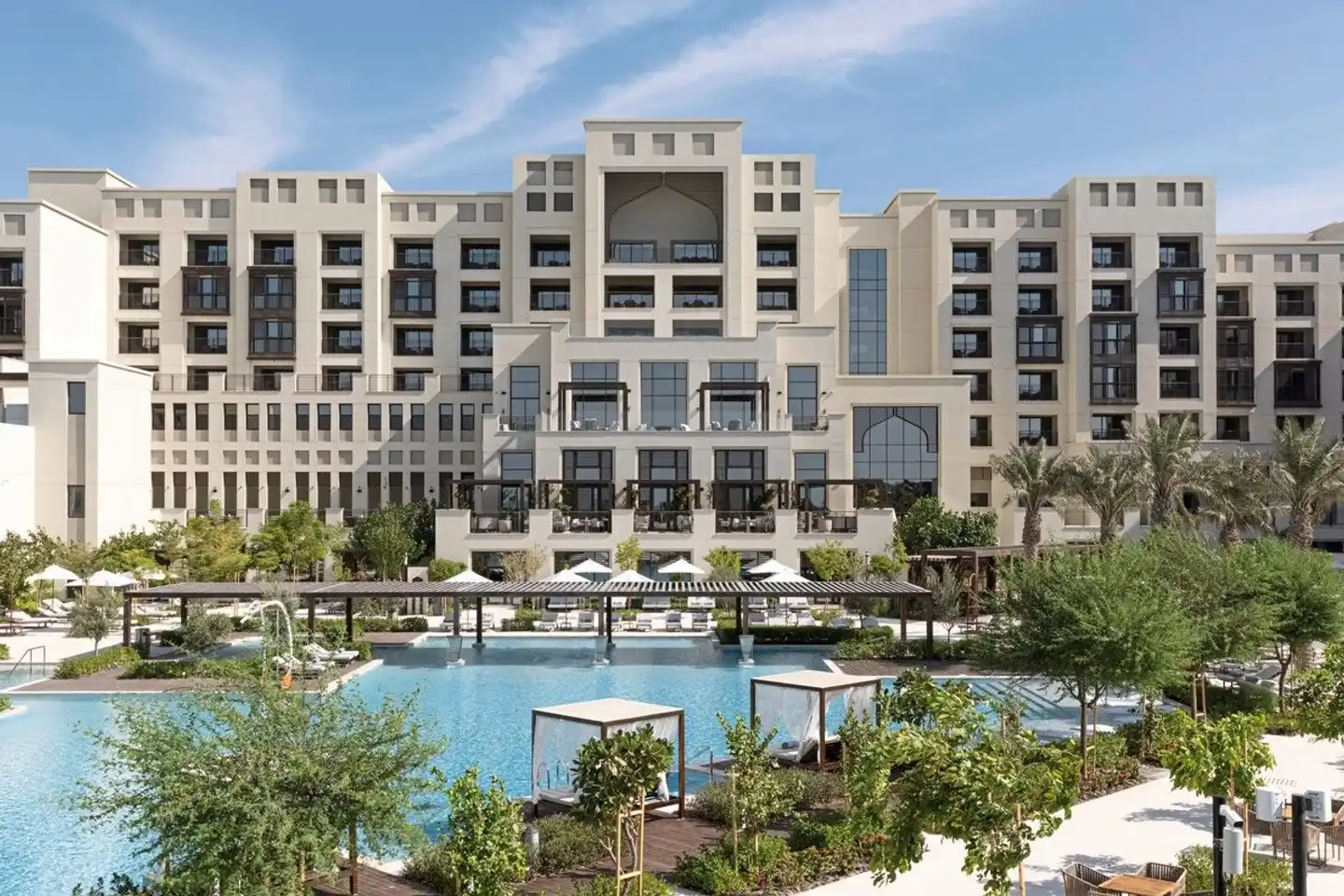 Jumeirah Gulf of Bahrain Pool