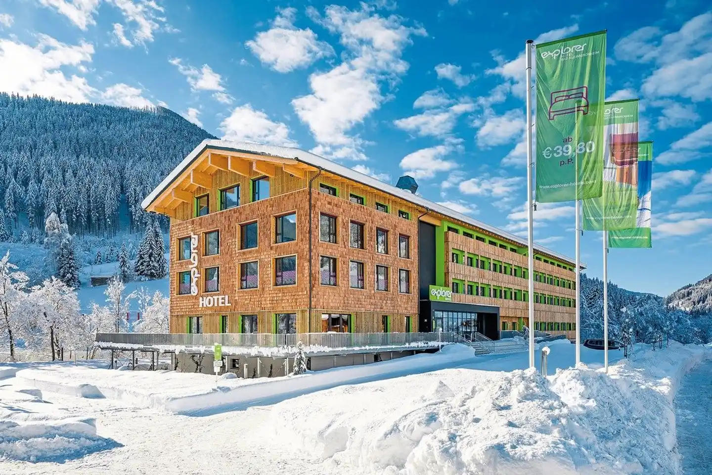 Explorer Hotel Bad Kleinkirchheim Pool